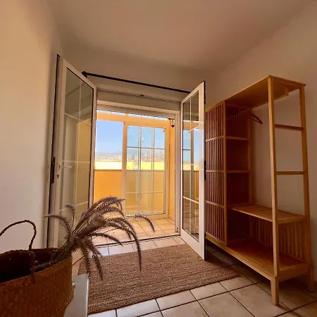Integral 5 Coliving Couette-café