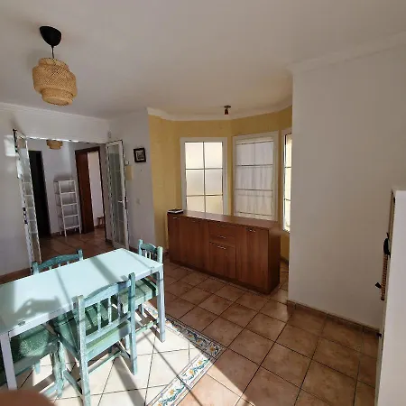 לינה וארוחת בוקר Integral 5 Coliving