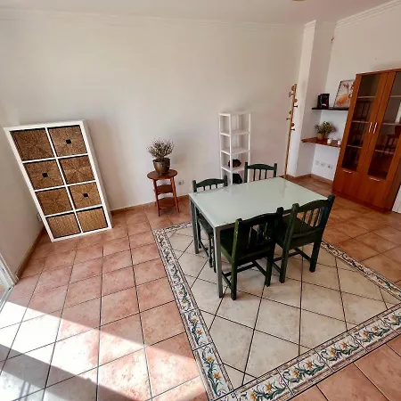 Integral 5 Coliving לינה וארוחת בוקר
