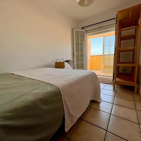 לינה וארוחת בוקר Integral 5 Coliving